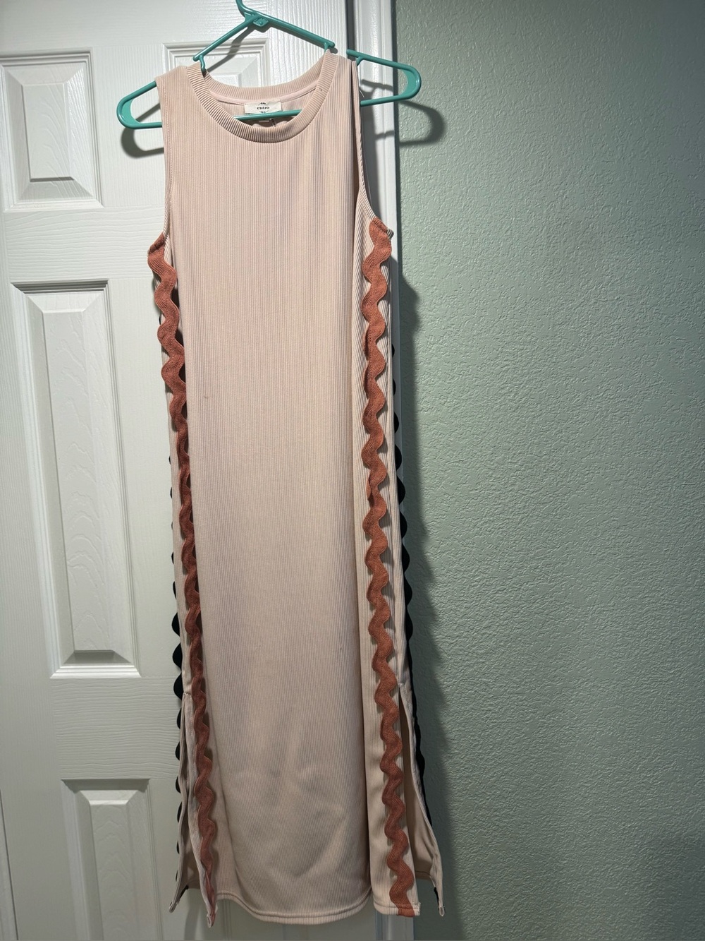 entro Blush Maxi Dress with Wavy Rust Trim